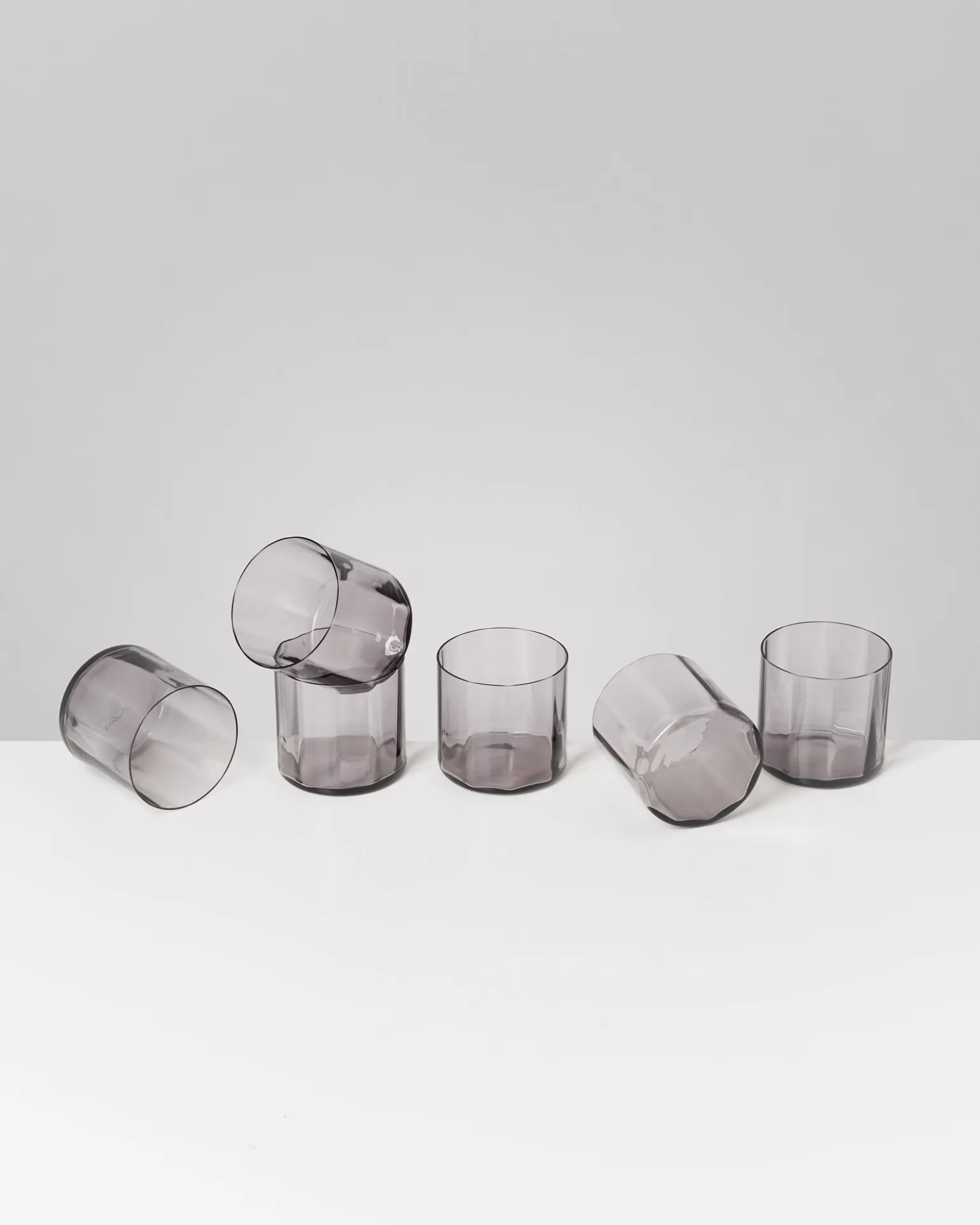 Joia Glas klein flower grau