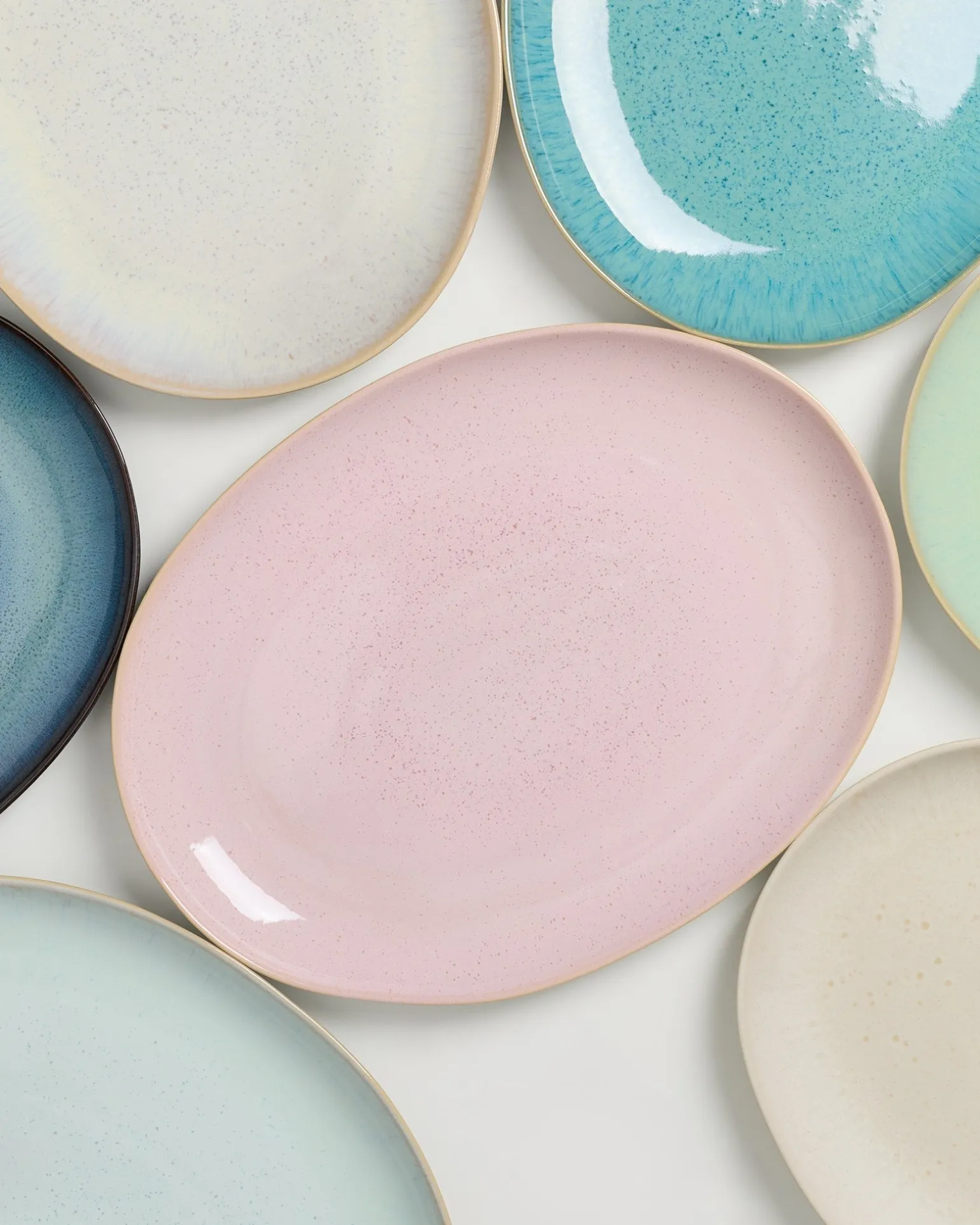 Areia Servierplatte L oval rosé