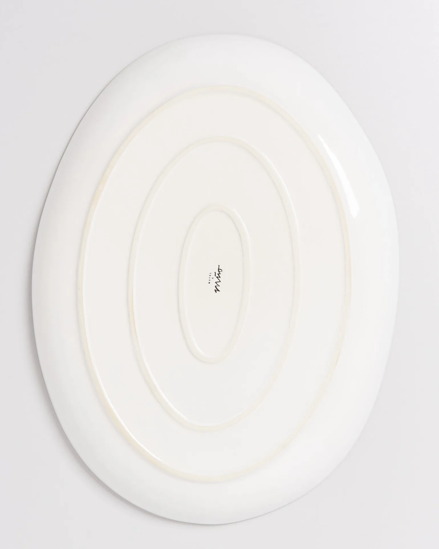 Areia Servierplatte XL oval grau