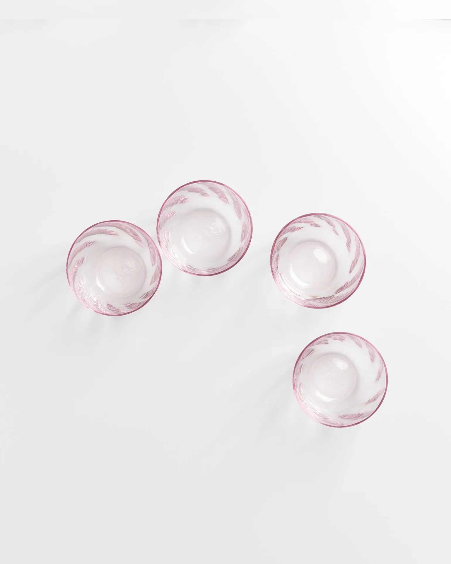 Calma Glas klein swirl rosé 4er-Set