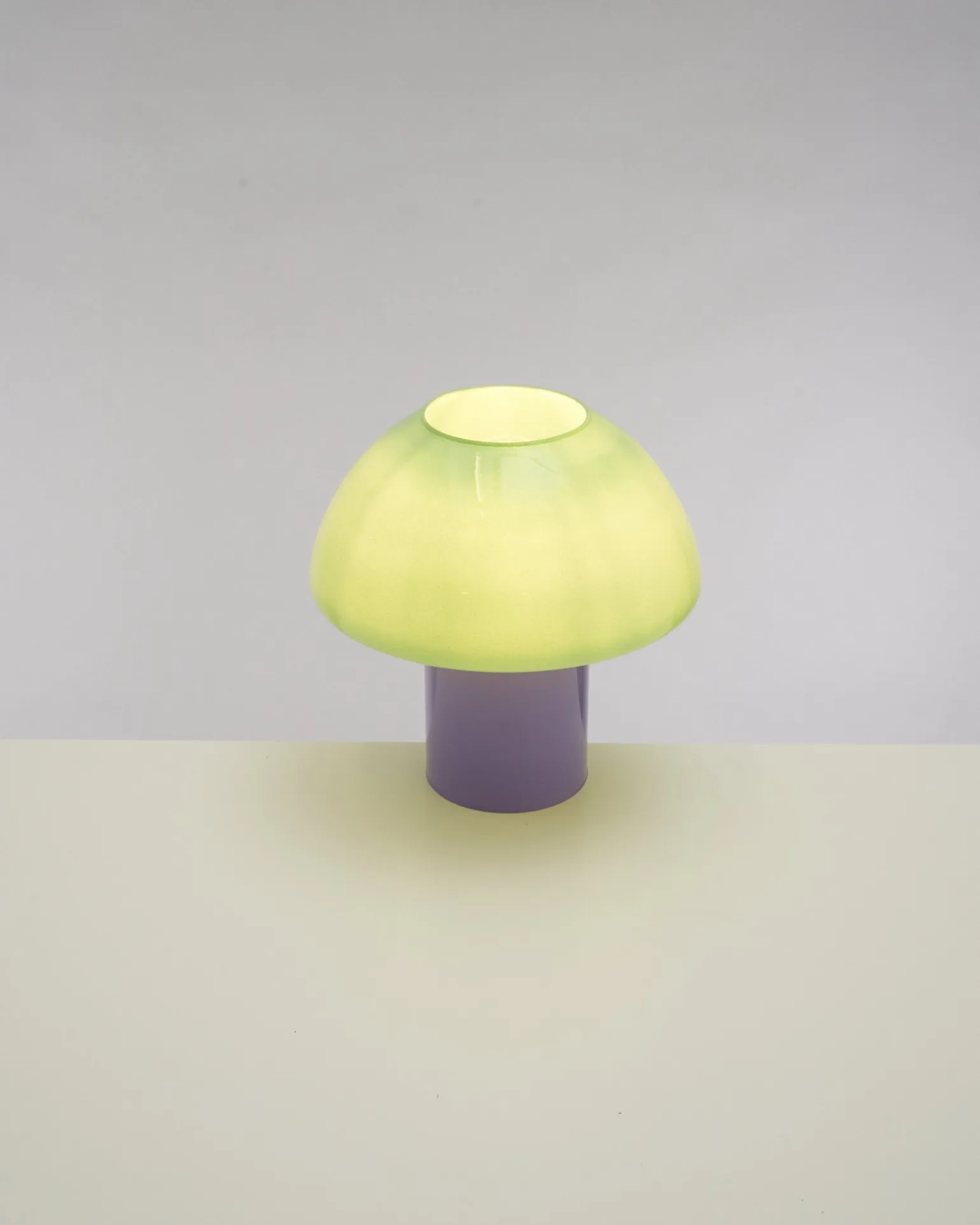 Cogumelo Glaslampe mint lila