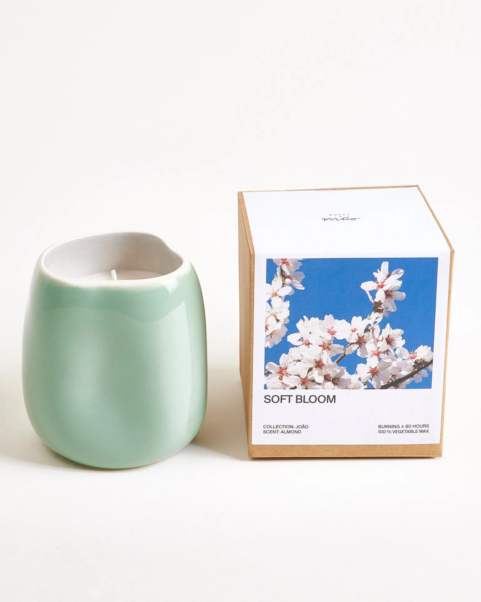 João Duftkerze Soft Bloom salbei hellblau