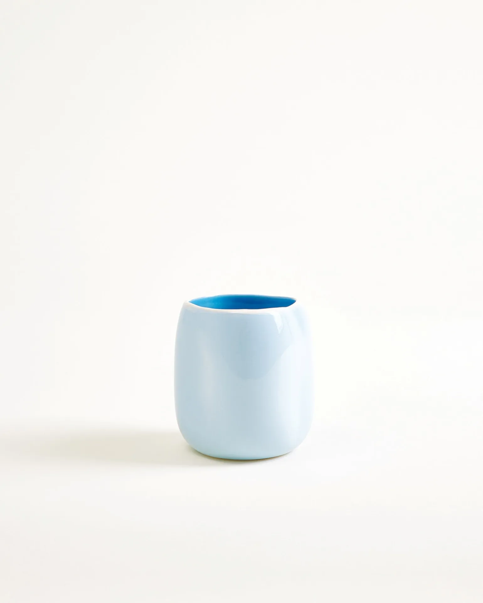 João Vase S hellblau blau