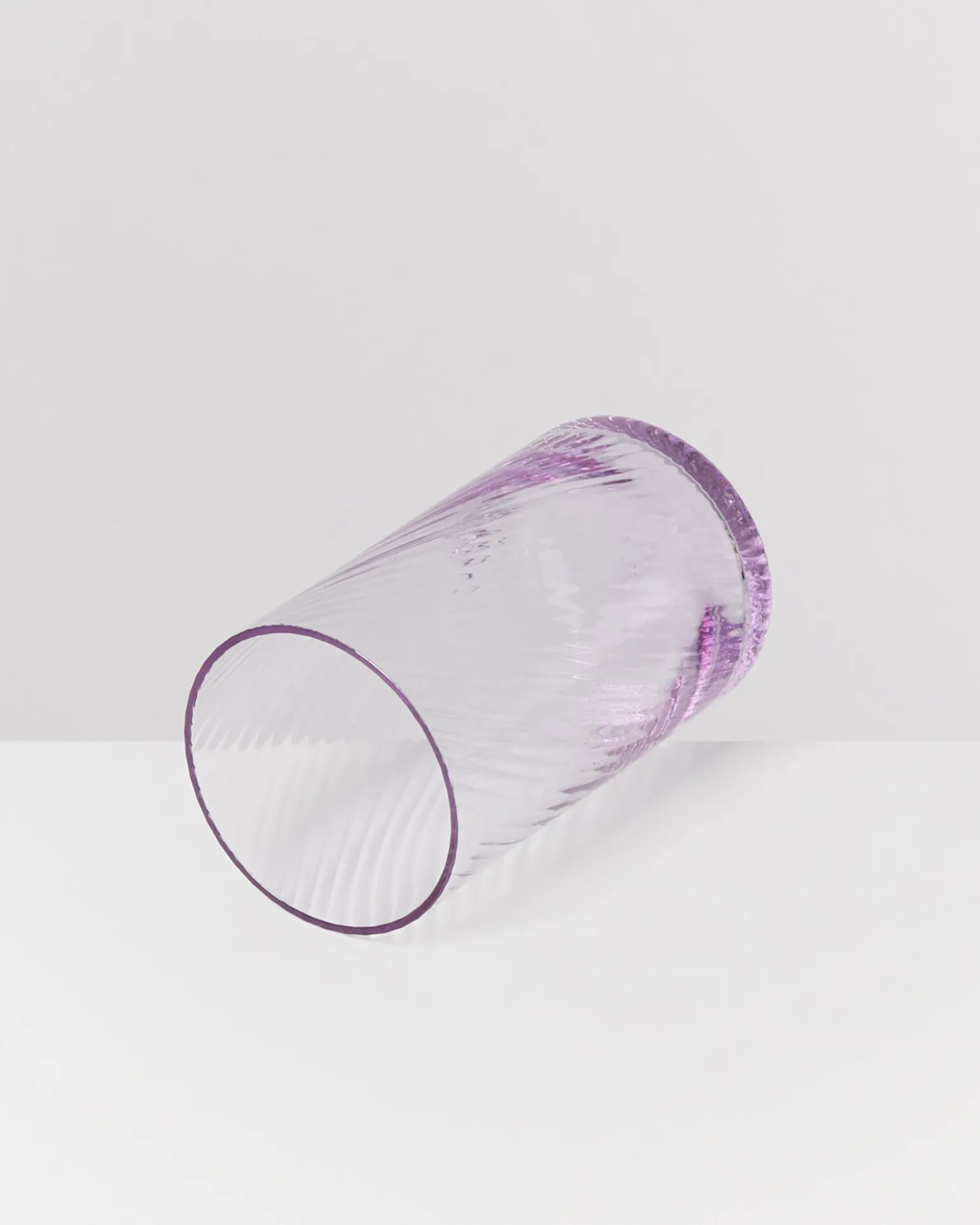 Leiria Glas klein riffled lila