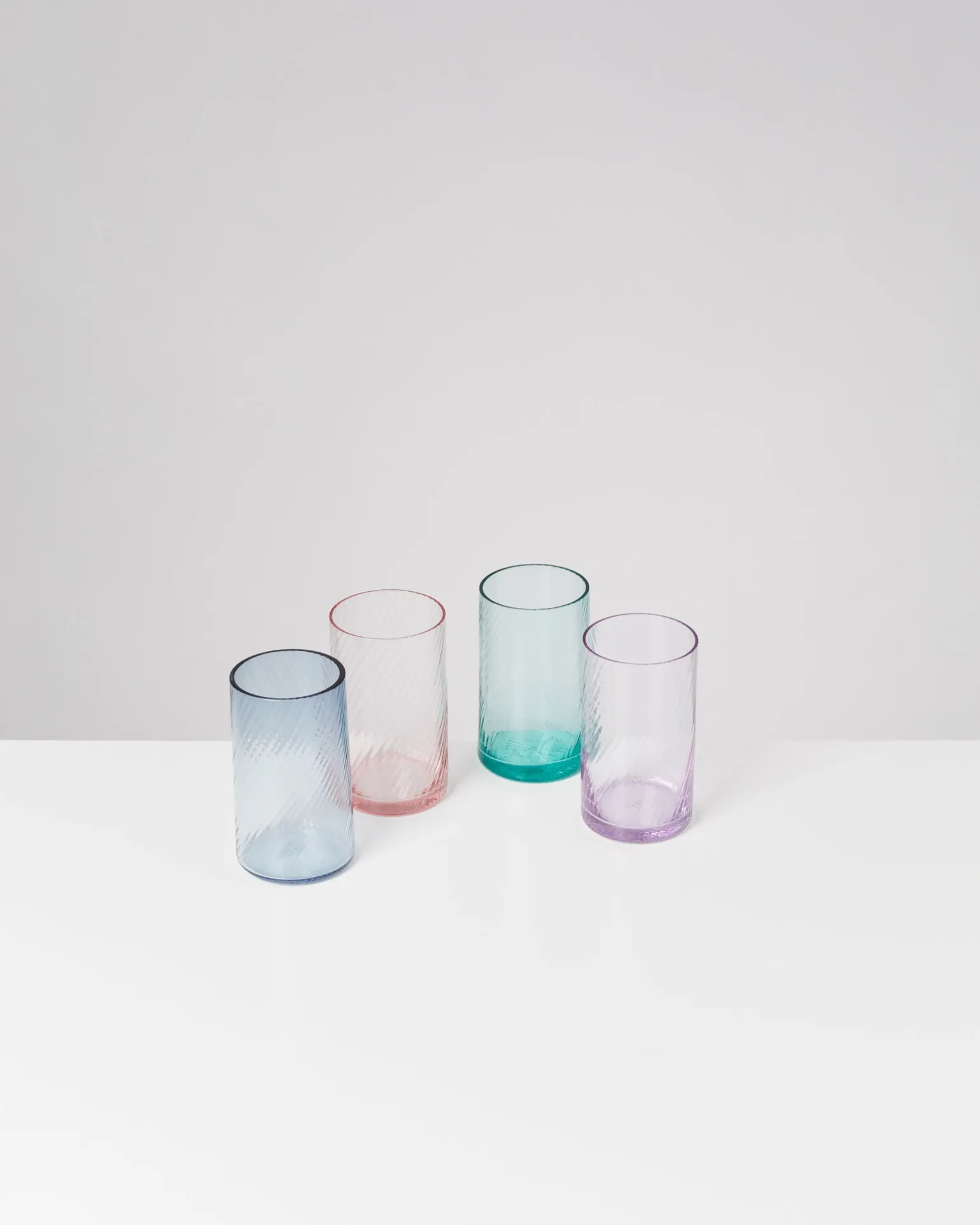 Leiria Glas klein riffled lila