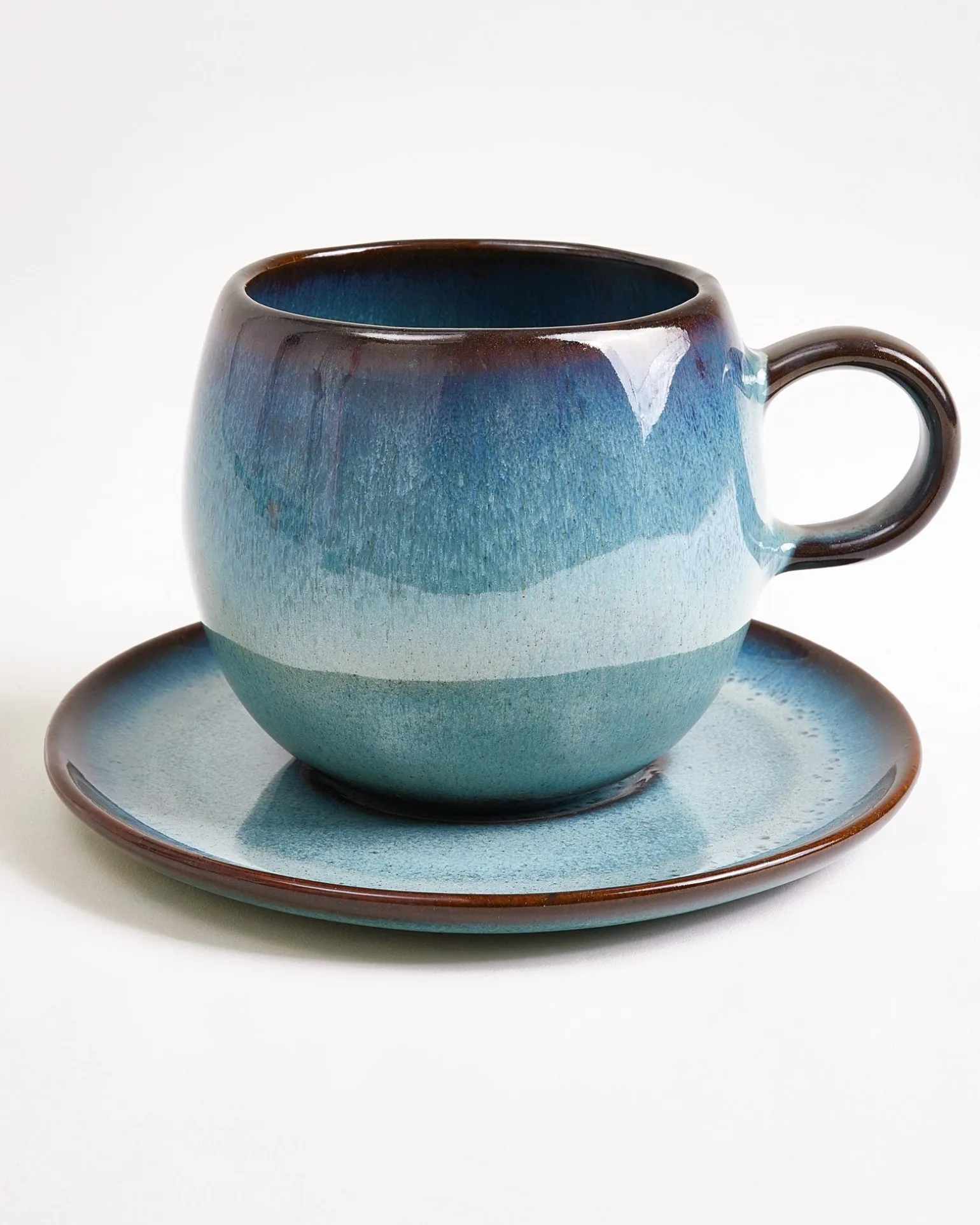 Madeira Untertasse groß grünblau