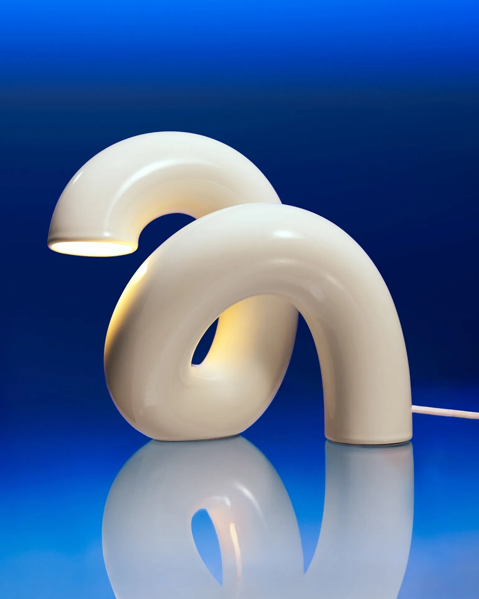 MaM x Ju Schnee Keramiklampe off-white