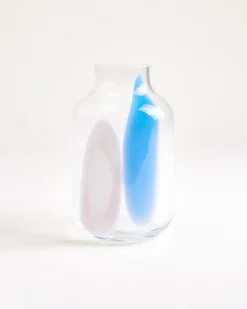 Nuno Glasvase M drops blau weiß