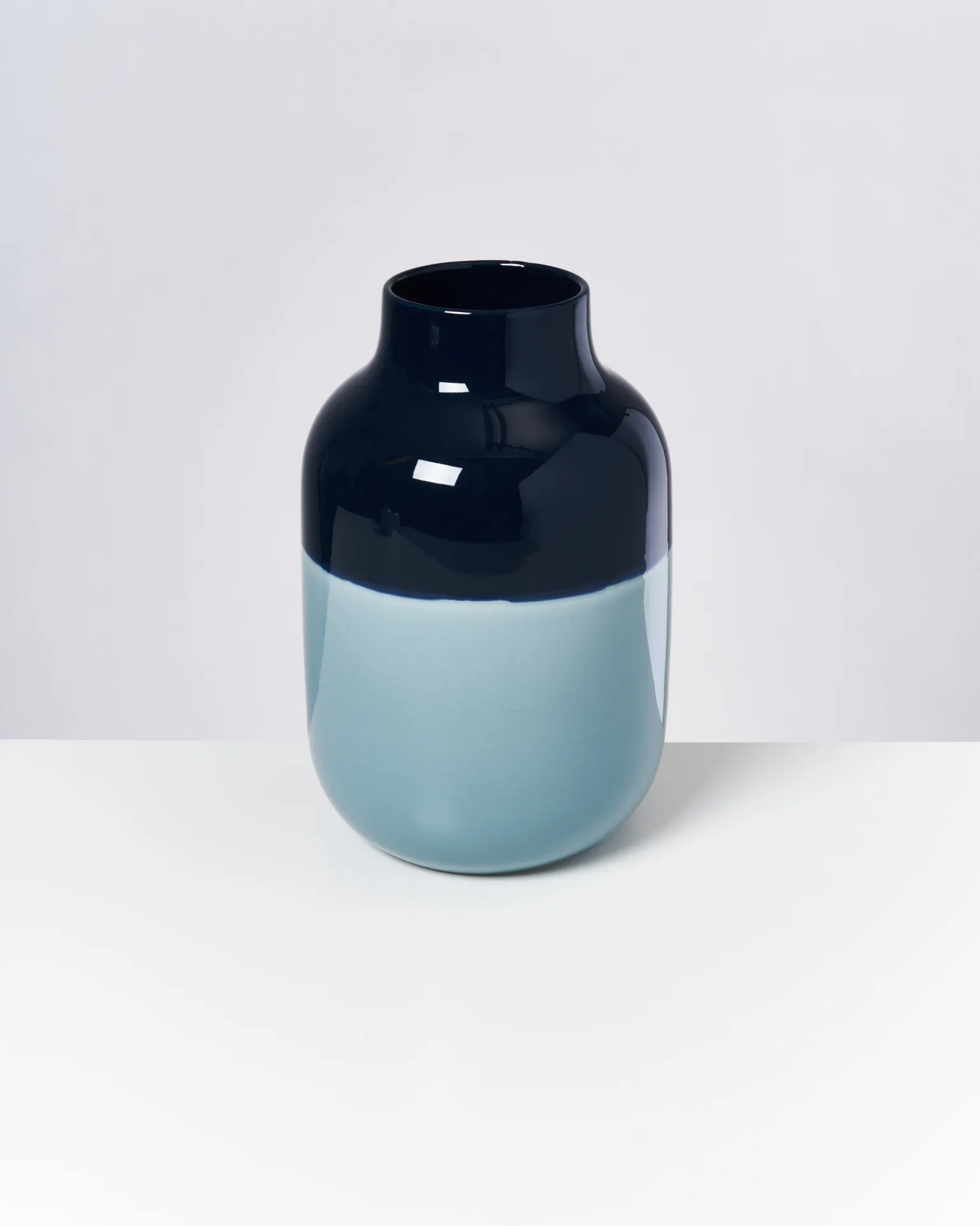 Nuno Vase L dunkelblau graublau