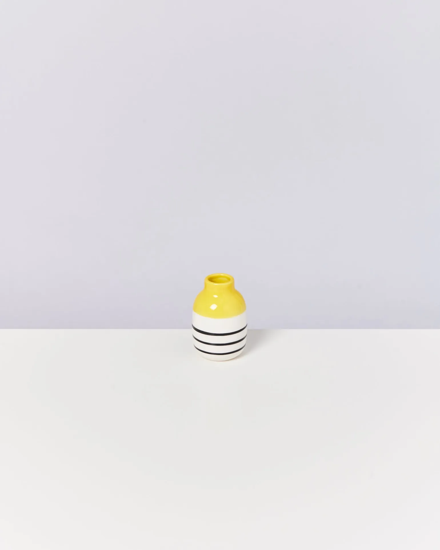 Nuno Vase S gestreift gelb schwarz