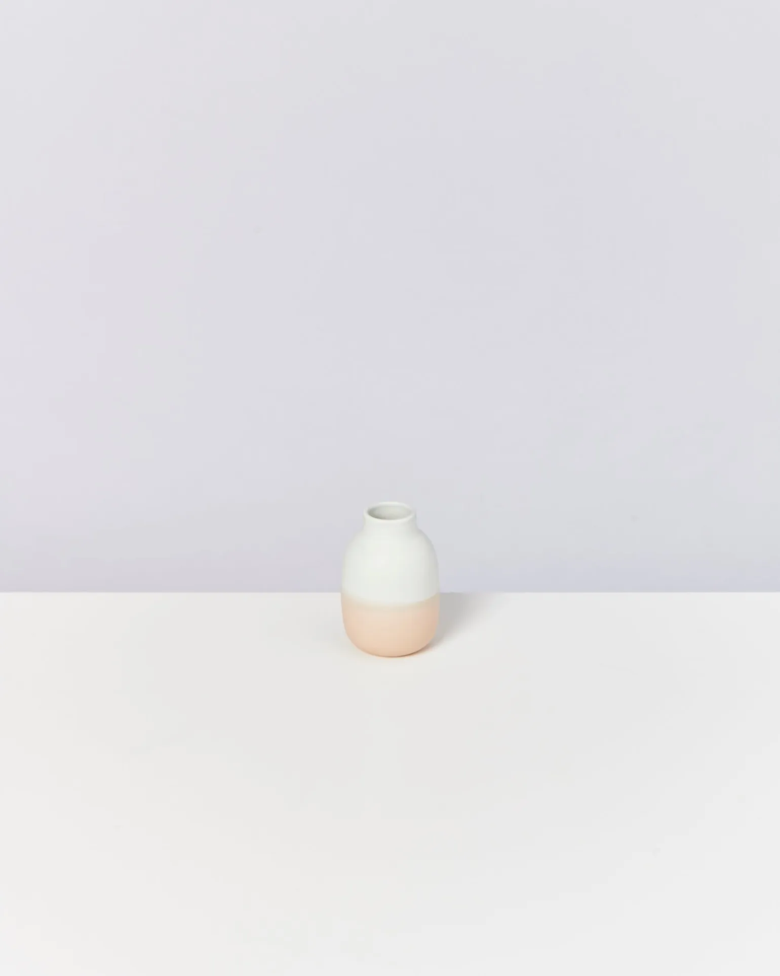 Nuno Vase S hellblau sand