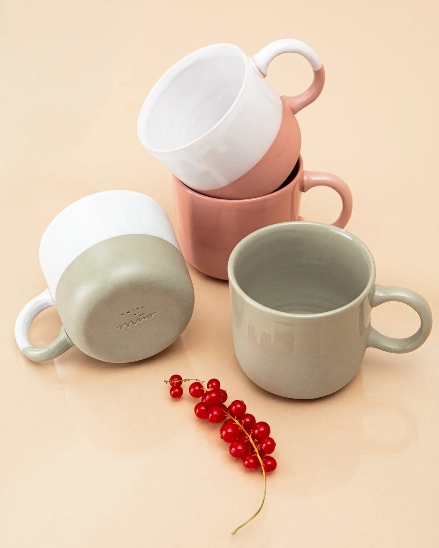 Seda Tasse klein rosé weiß