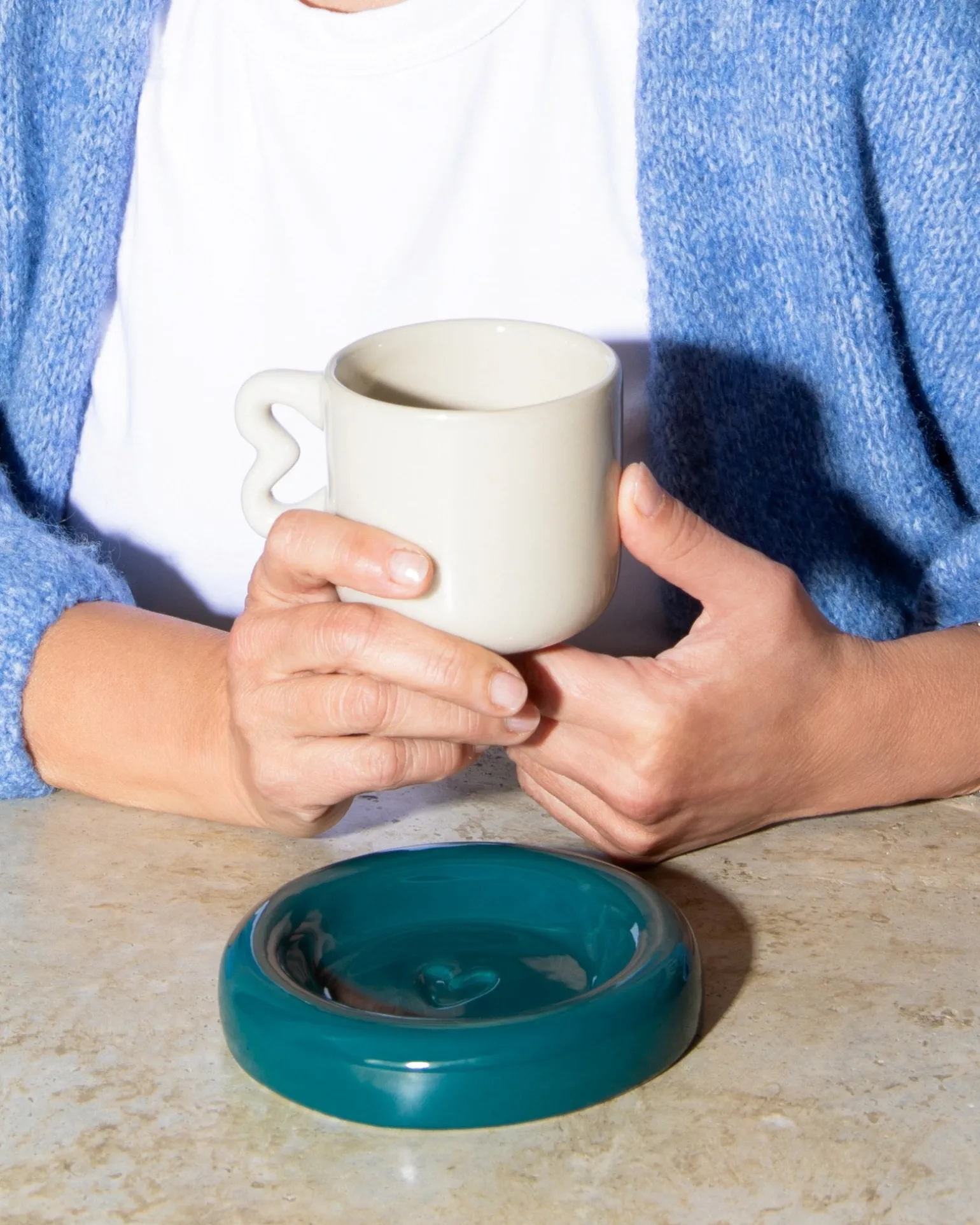 Seia Tasse & Untertasse Herz dunkelgrün sand